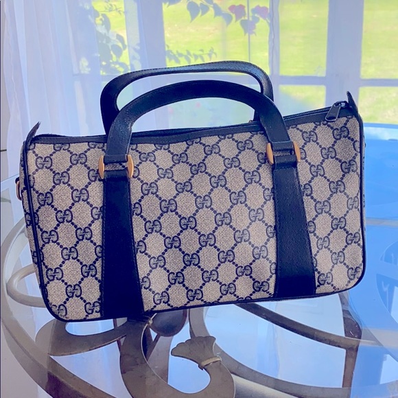 Vintage Gucci Purse - Picture 2 of 8